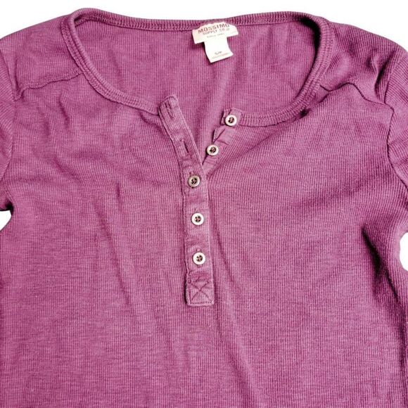 Two Long Sleeve Tops - Picture 6 of 9